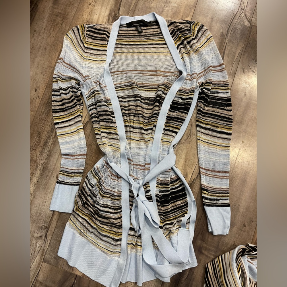 🏷️NWOT - WHBM 2 piece | cardigan and tank set | size M |